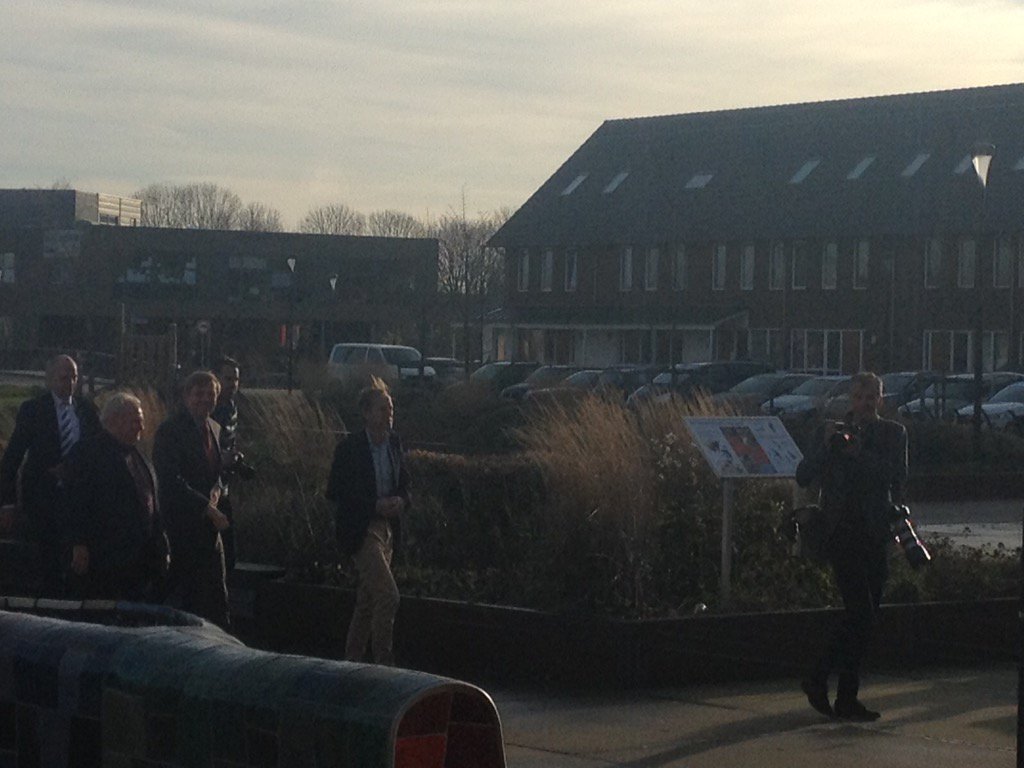 ZKH Willem Alexander op werkbezoek in #Thermion. #bijzondergezondheidsconcept #trots