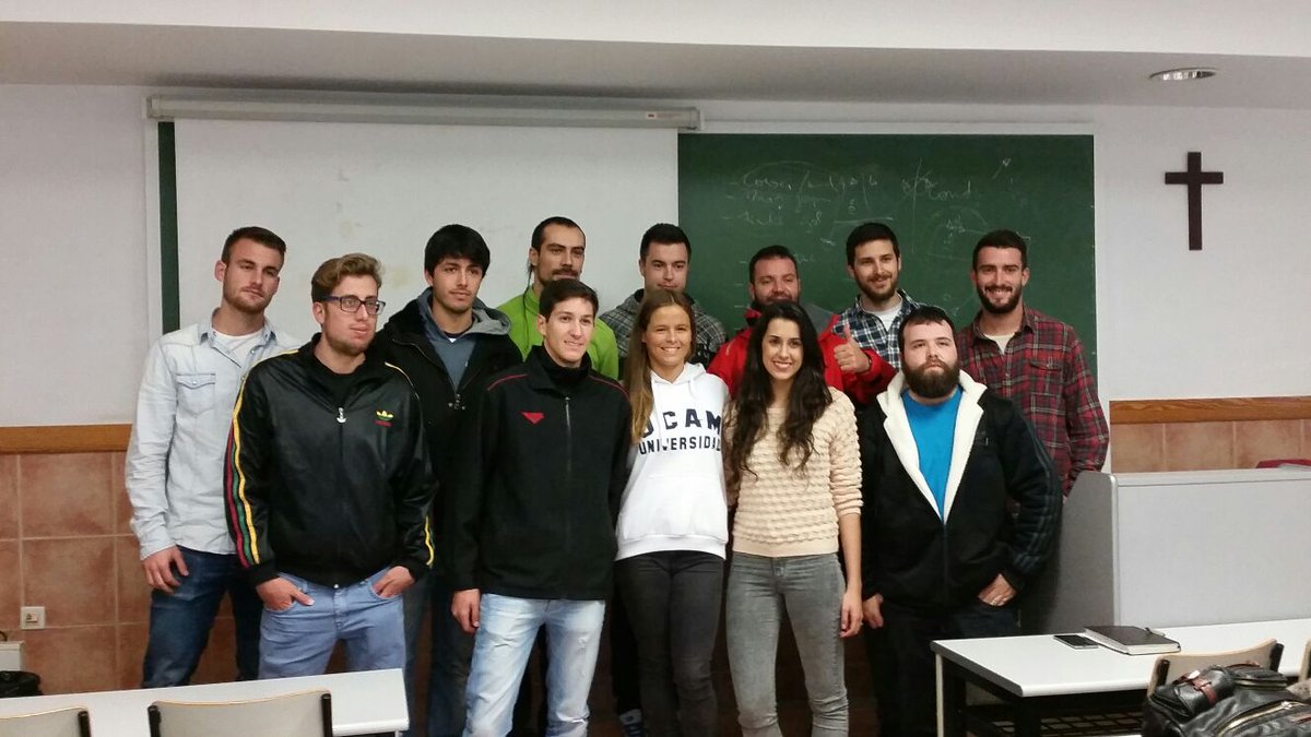 Con los alumnos de <a href="/UCAM_CAFD/">UCAM Facultad de Deporte</a> de Vela.Un placer poder compartir con vosotros en la <a href="/UCAM/">UCAM Universidad</a> mi experiencia en los JJOO