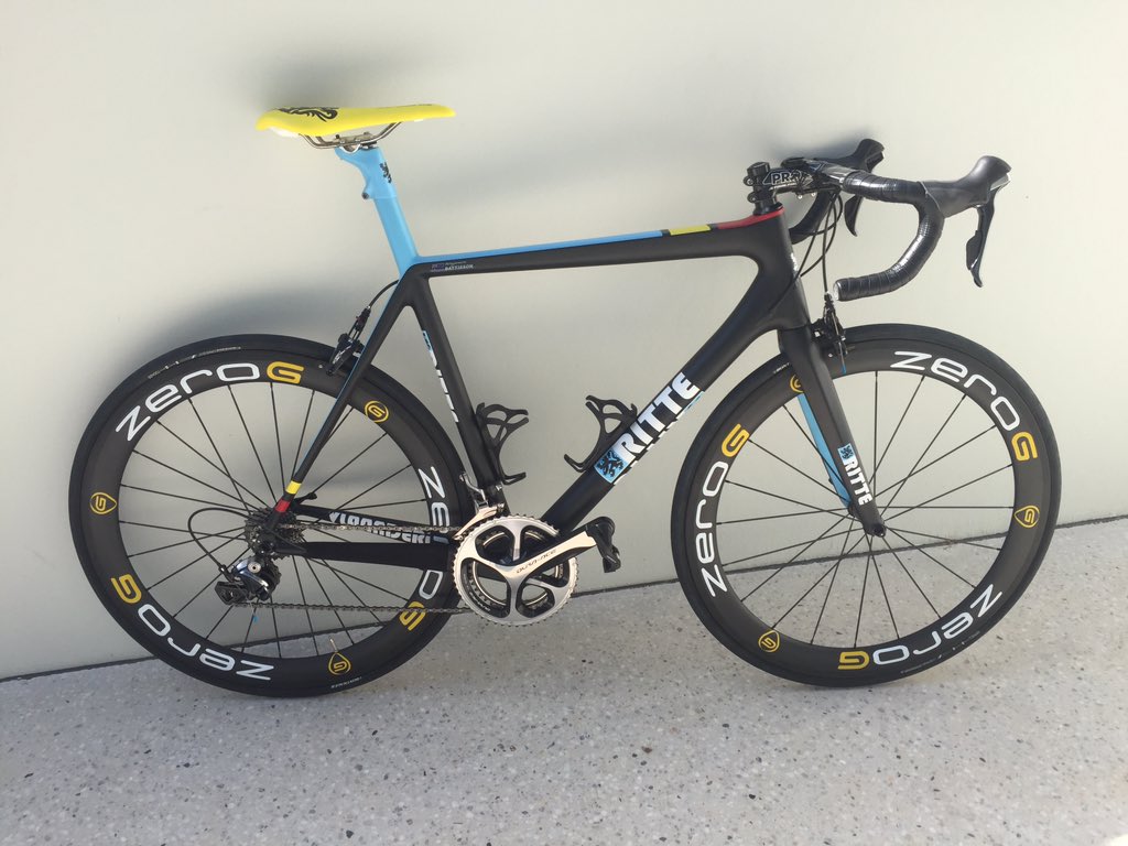 nossittab's tweet photo. New @ZeroGbikes wheels today - Infinity 56mm Carbon Clinchers...
#fast #allsmiles https://t.co/hk3VF8hGfK
