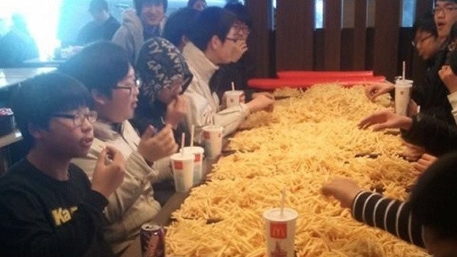 giornaledelcibo's tweet photo. 5 cose che gli amanti delle #PatatineFritte devono sapere assolutamente: https://t.co/FfXeQNw5Tp https://t.co/PqZKGoWGma