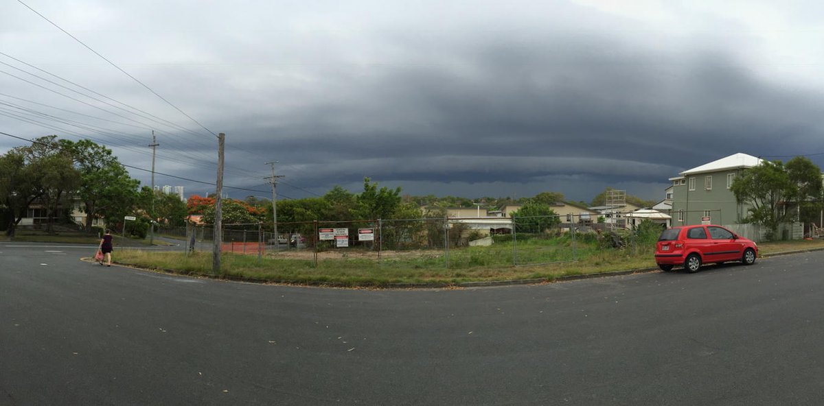 TimberwolfHQ's tweet photo. Gold Coast Storm Front #stormclouds https://t.co/7jN1t0XvTJ