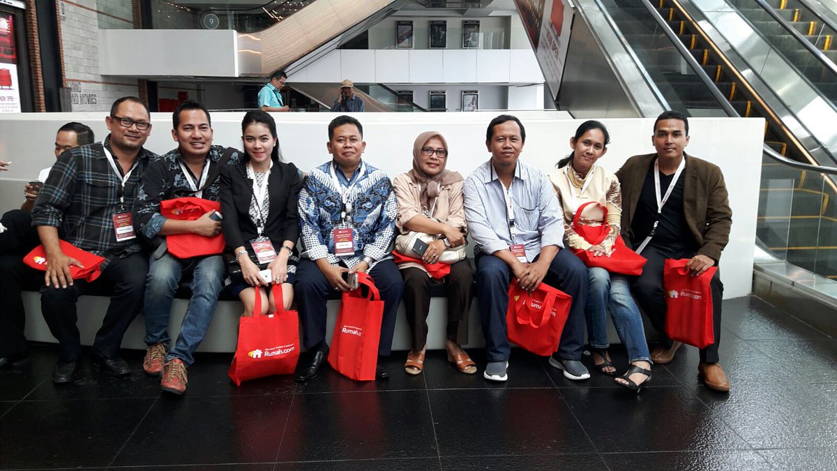 centralplusgran tweet picture