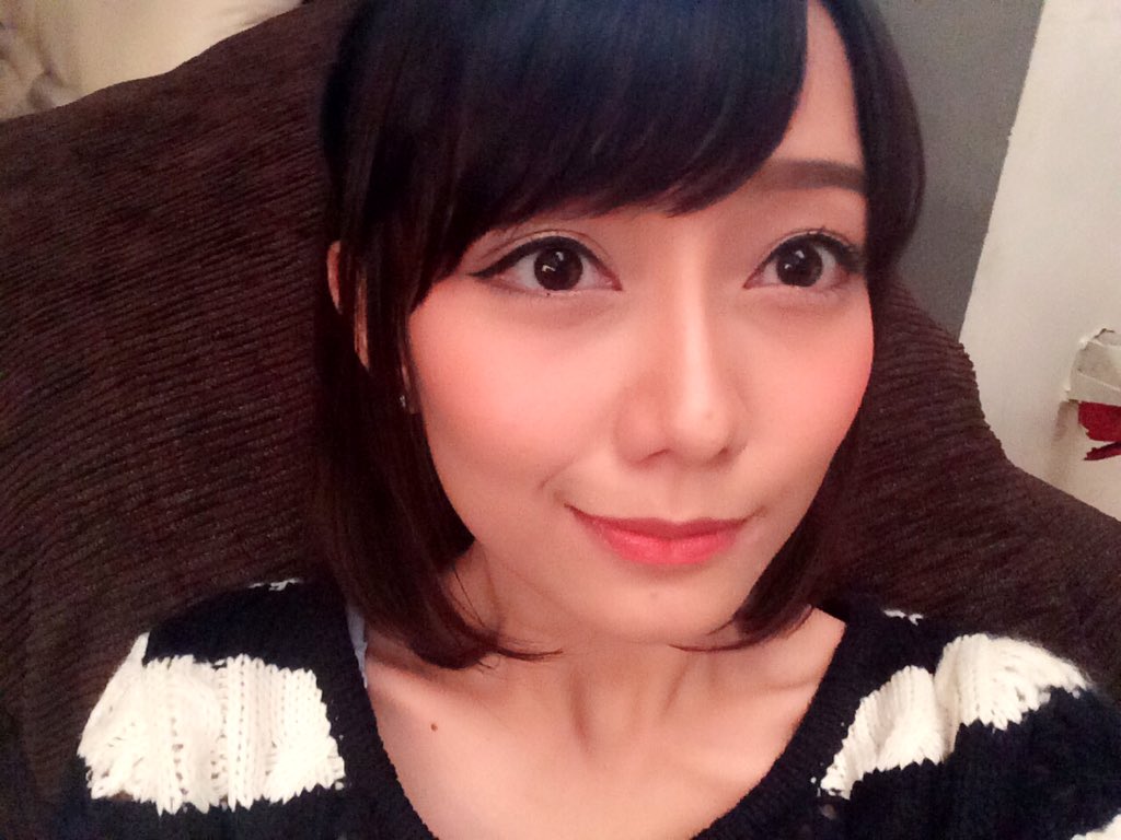 Team_Magma48's tweet photo. RT @Yona_JKT48: hai! 😳 https://t.co/c5VNktdFB0
