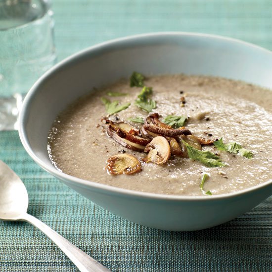 12 incredible soups to serve this Christmas: fandw.me/1YZRfDI