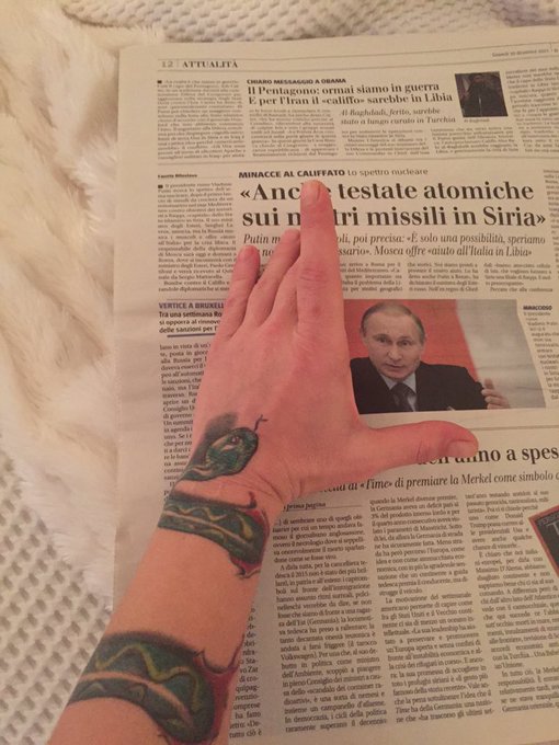 In un Italia dove la Balivo &egrave; giornalista, e Pieraccioni, ancora fa il regista.. Prendo la residenza