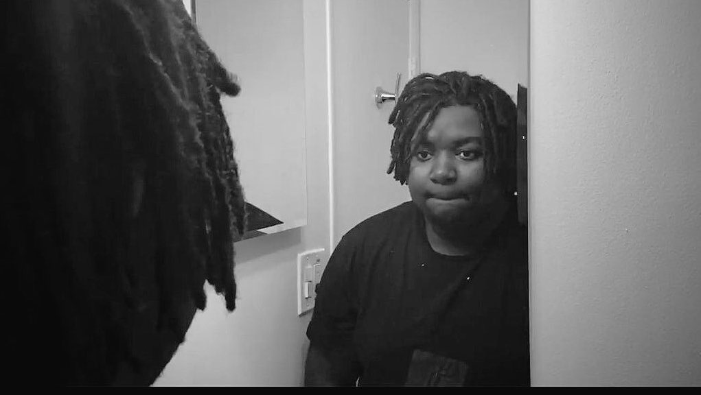 R3troSp3ctro's tweet photo. When you finish beating your meat and you catch your reflection and the mirror and see what you've become https://t.co/2229PXHXw5