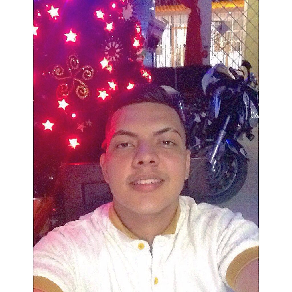 Aron_Hernandez_'s tweet photo. https://t.co/xDTwRnFVJx