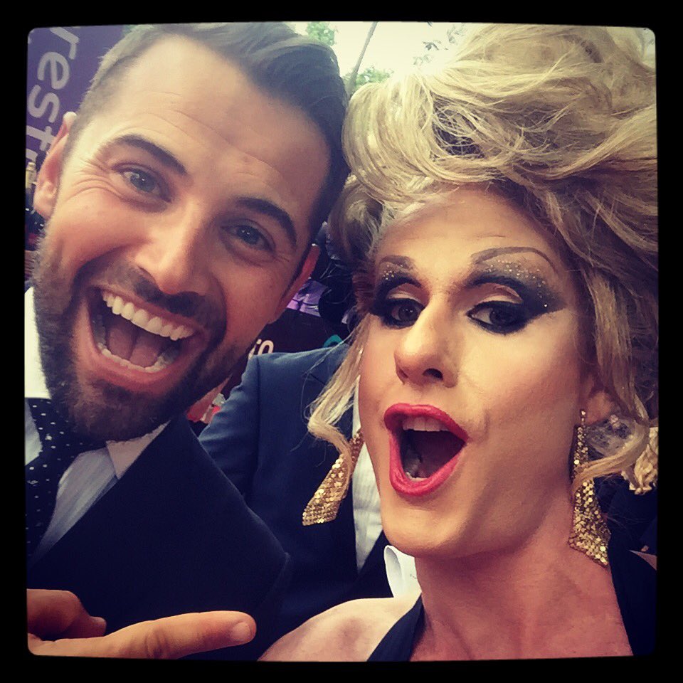 I had my mouth open for <a href="/DanMacPherson/">Daniel Macpherson</a> and his....finger last night on the #redcarpet at the <a href="/AACTA/">AACTA</a> #awards.