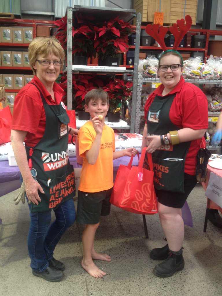 MrsGsRoom's tweet photo. LPS winner of 'weirdest spud'. Go Mas. Cool comp Bunnings!!! @BeagleboysJulie @cadeechch @missknight1 @JenHNZ11 https://t.co/jgKqCp6iQP