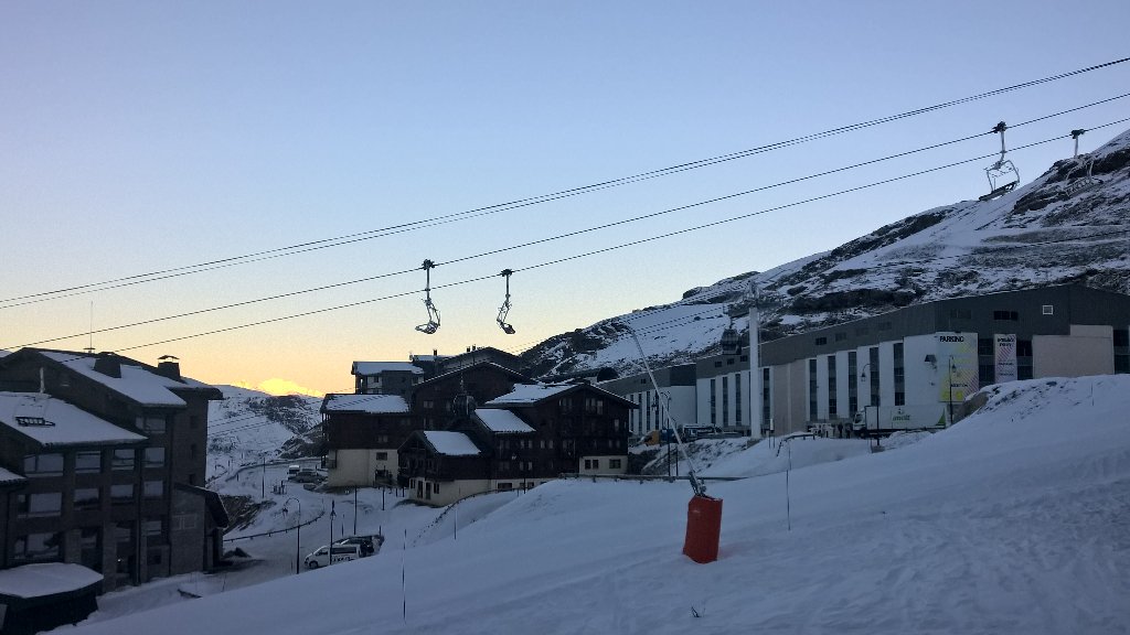 WastelandSki's tweet image. The team arrived in @Val_Tho last night to start prepping for the #VTTakeover . What a wake up! #ITMTYFF #WasteCam