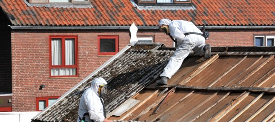 Subsidie aanvragen voor laten verwijderen #asbestdaken kan vanaf 4 januari 2016 bit.ly/1XGRuku