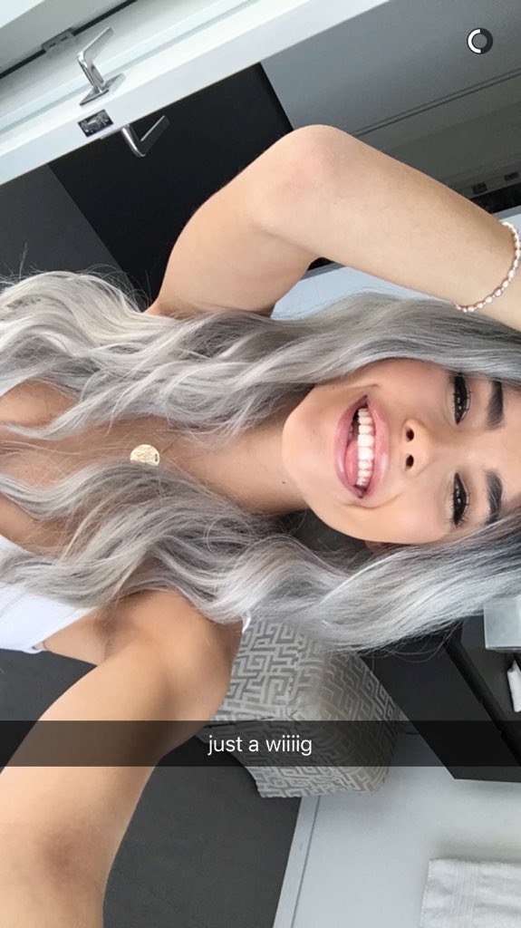 KxndxllXx's tweet photo. I'm so happy with My New Color https://t.co/a6QUDed3WK