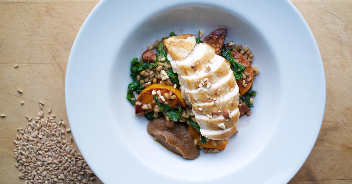 FoodSortd's tweet image. It's easy for students to eat proper grub at uni. Follow the link and sign up to feed first! goo.gl/qWD42D