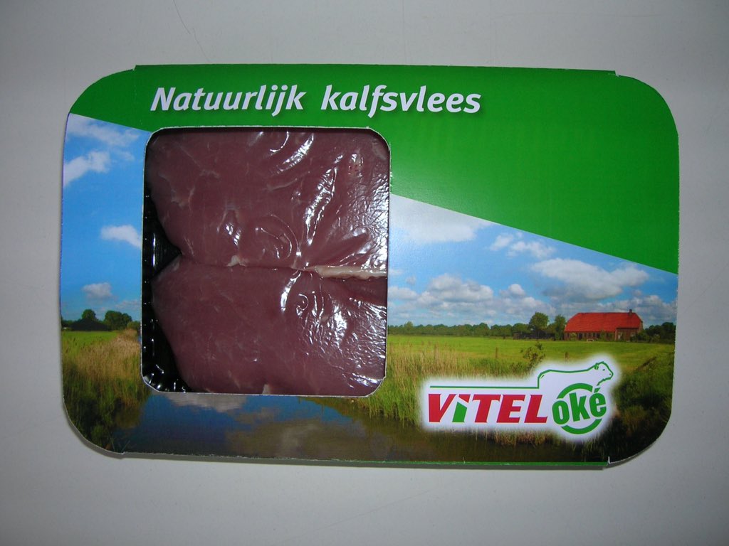 Vitel Oké kalfsvlees met beter leven ster in skinpack met kerst te koop bij uw supermarkt?