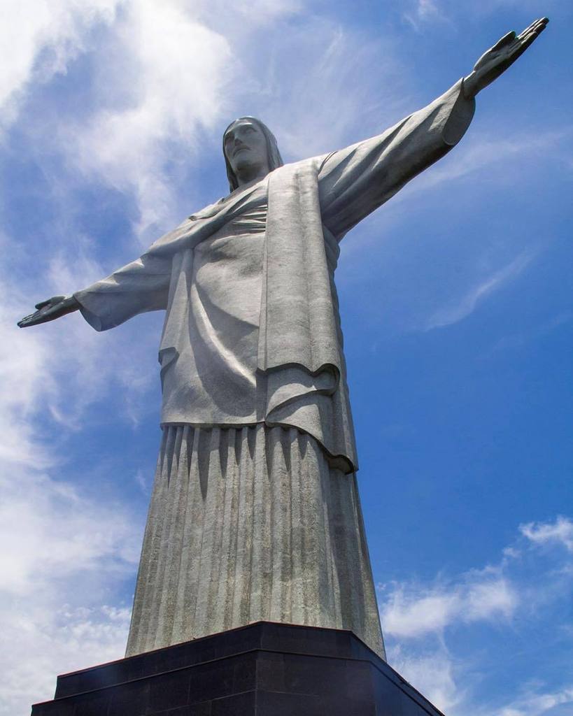 instacopacabana's tweet photo. #corcovado #cristoredentor #iloveriodejaneiro #cumpliendosueños #cruzandomares by pcobo.ph… https://t.co/4g0clh9Uke https://t.co/76rVWxoHpj
