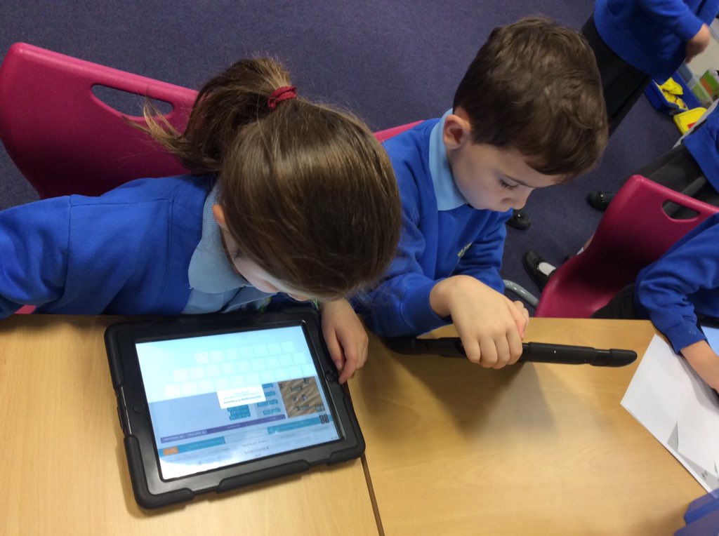 mbk_y2's tweet image. Hour of code #algorithmsarefun #engrossedinlearning #StarWars