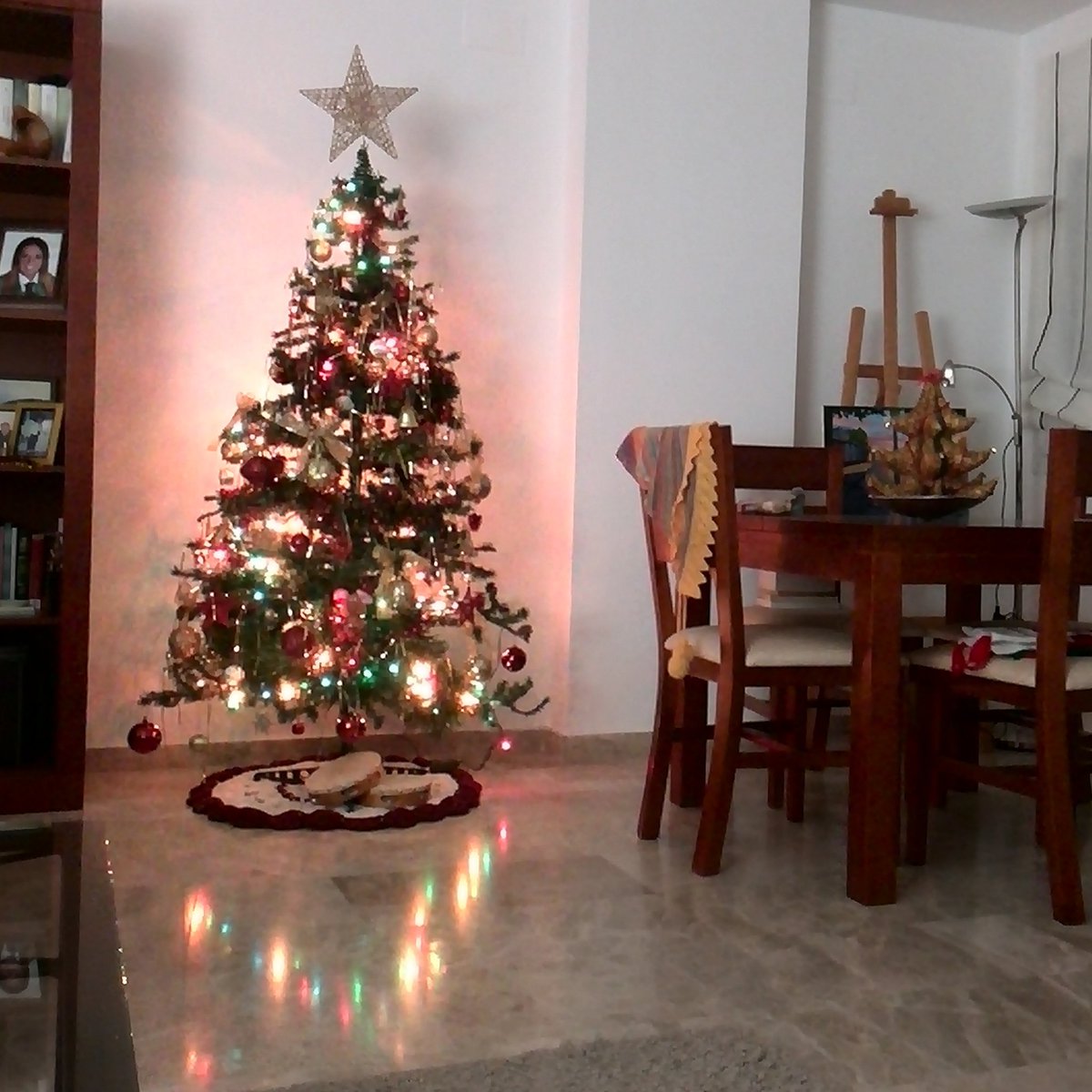 Yaizagm's tweet photo. Creo que es lo único que me gusta del invierno... Navidad!!! 😍 😍 https://t.co/FqB9OddJ7a