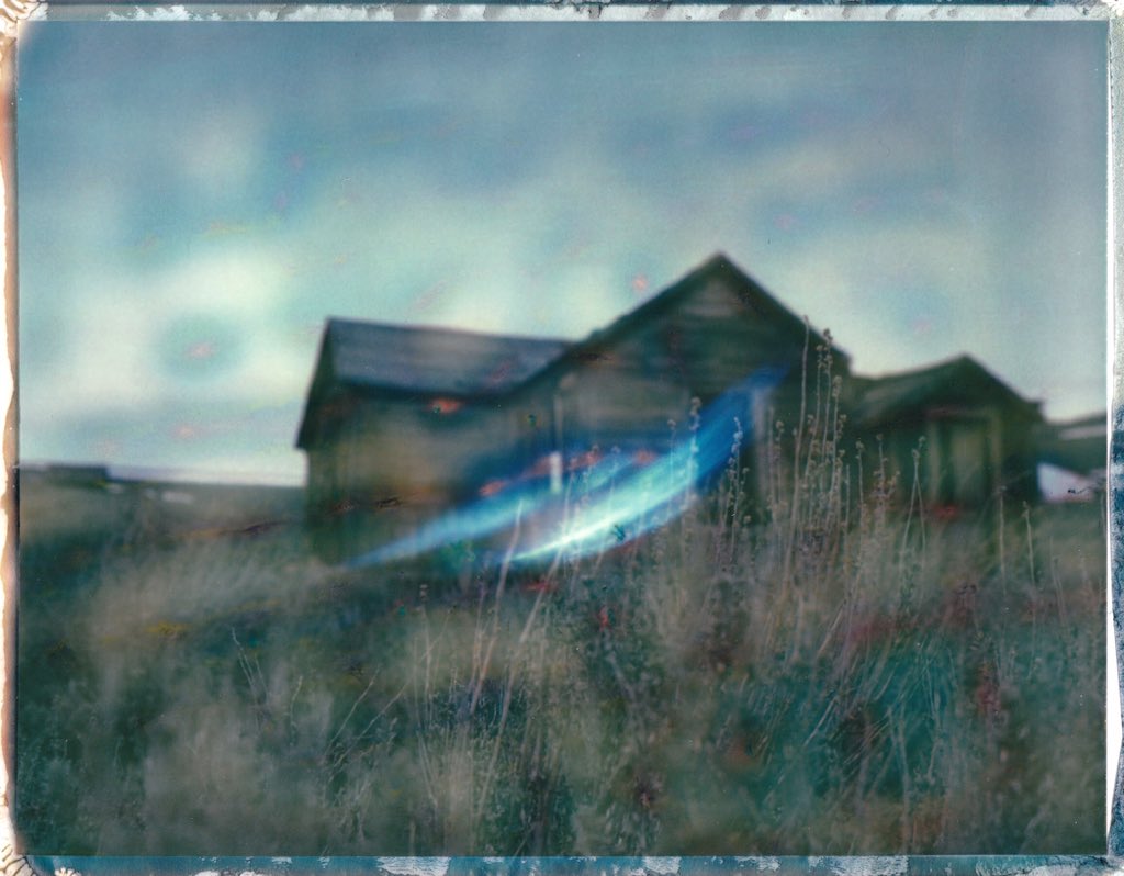 benprks's tweet image. #polaroid180 #iduv