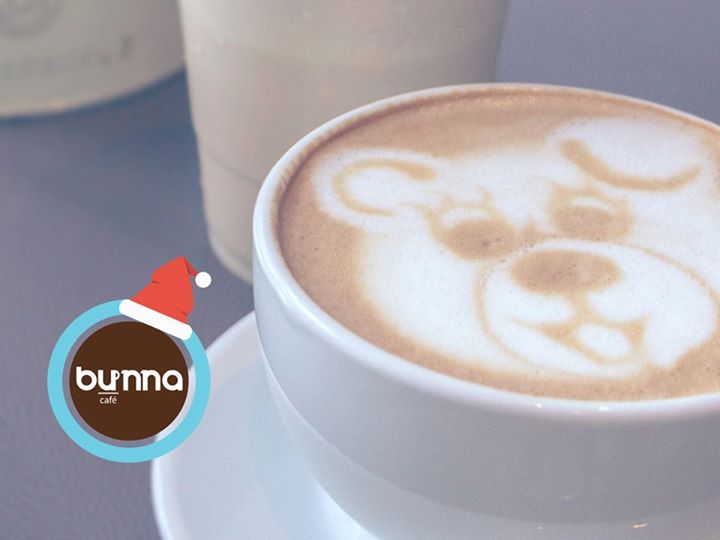 BunnaCafe's tweet photo. Le queremos dar un nuevo sentido a White Christmas #WhiteChocolate https://t.co/8M2t1qjv8C