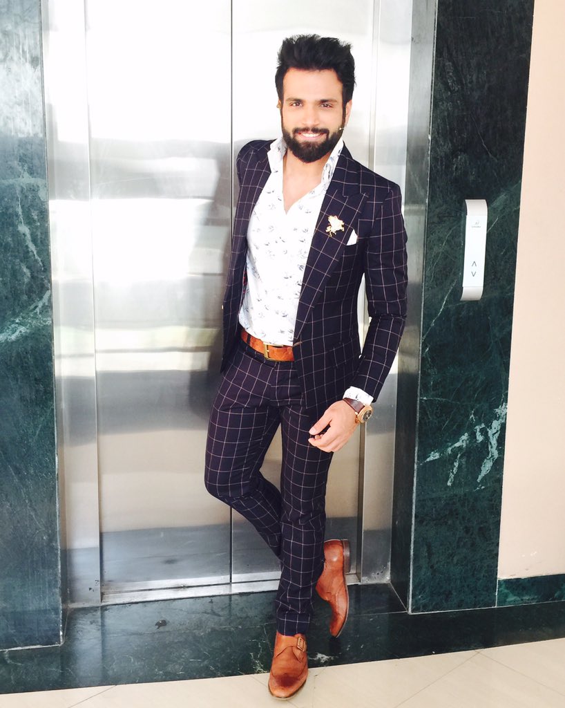 Embedded image permalink