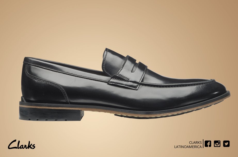 ClarksPanama's tweet photo. Los zapatos negros son pieza básica para tu closet, estos estilo penny moc van con todo. Modelo: Gatley Step
#Clarks https://t.co/5CWeCQTlkx