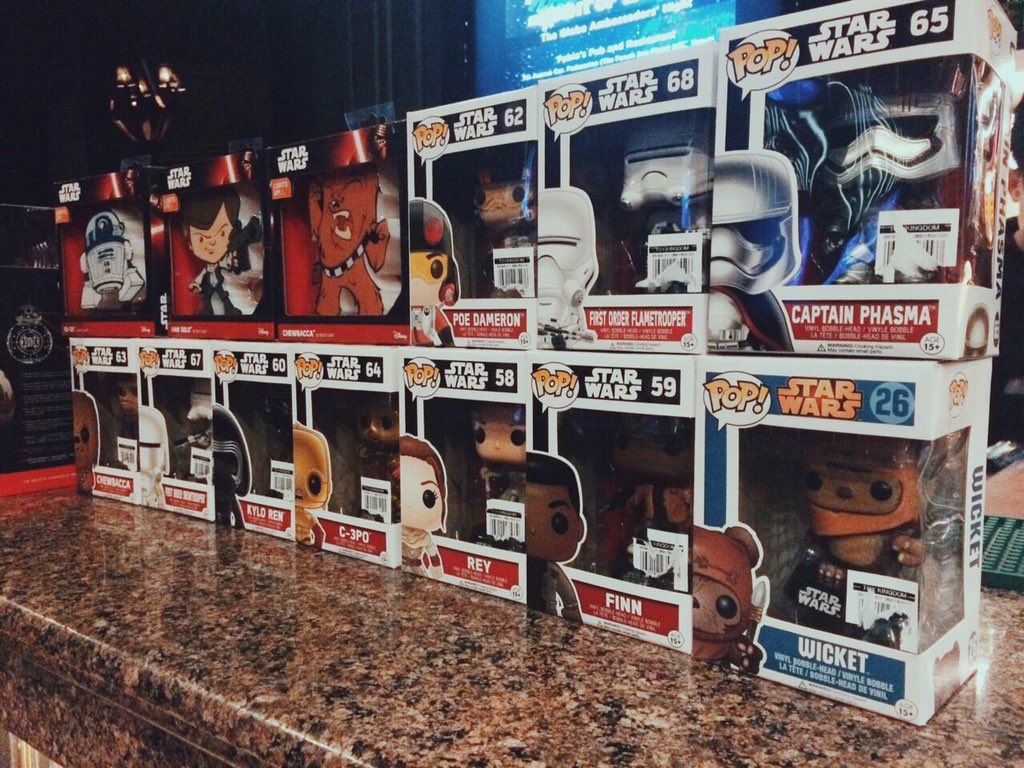 enjoyGLOBE's tweet photo. The Force is strong with these freebies! #NightOfWonder https://t.co/L8AezjsF4B
