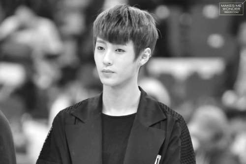 AlphaBATfanbase's tweet photo. [♥] He deserves a lot more love! :') 
#HappyMaknaeJetaDay #HappyJetaDay https://t.co/yjVjcHGEr9