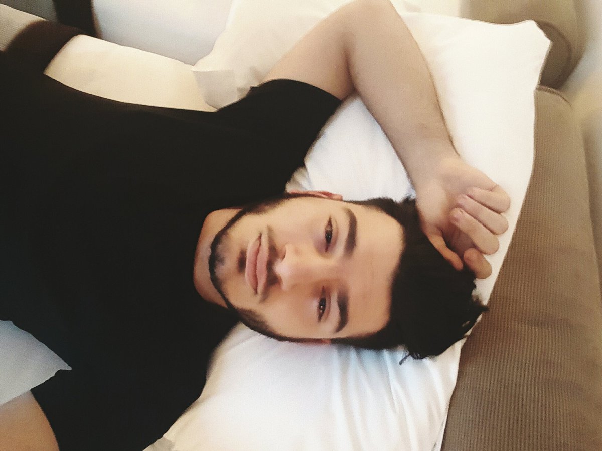 LDragusin's tweet image. Arrivato in Hotel non vedo l ora di vedere i miei compagni di avventura ♡
#Hc2hotel