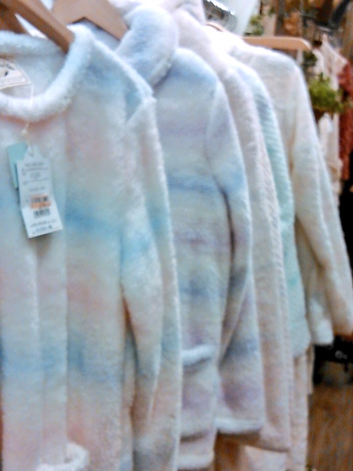 こういうもこもこパジャマめっちゃほしい！！