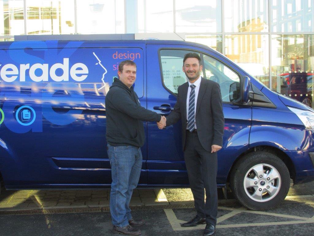 Fordvanstaxis's tweet image. Stuart Lockerbie with his New Ford Transit Custom in time for Christmas,Benfield Ford now part of the Lookers Family