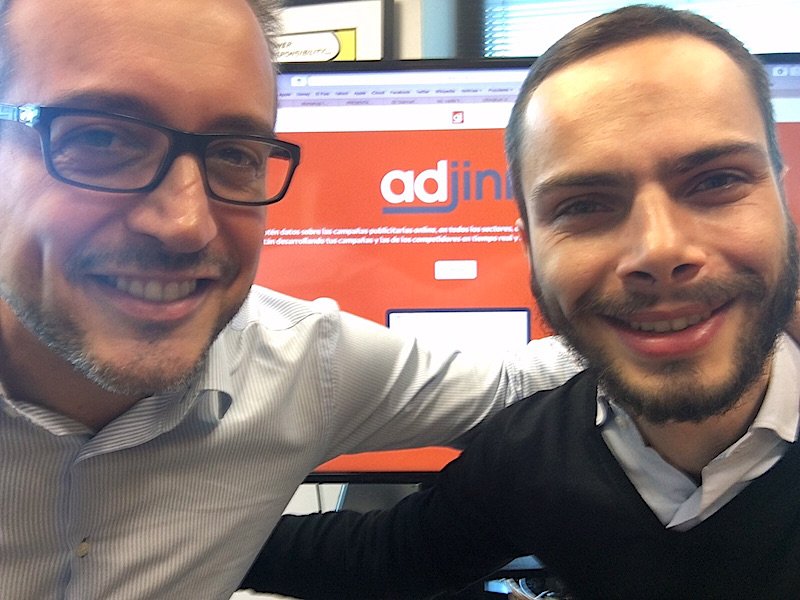 AdJinn_Reports's tweet photo. Hoy hemos estado con uno de los máximos expertos del sector #Publicidad #online para enseñarle AdJinn. ¡Gracias! https://t.co/eEkQoSznUv