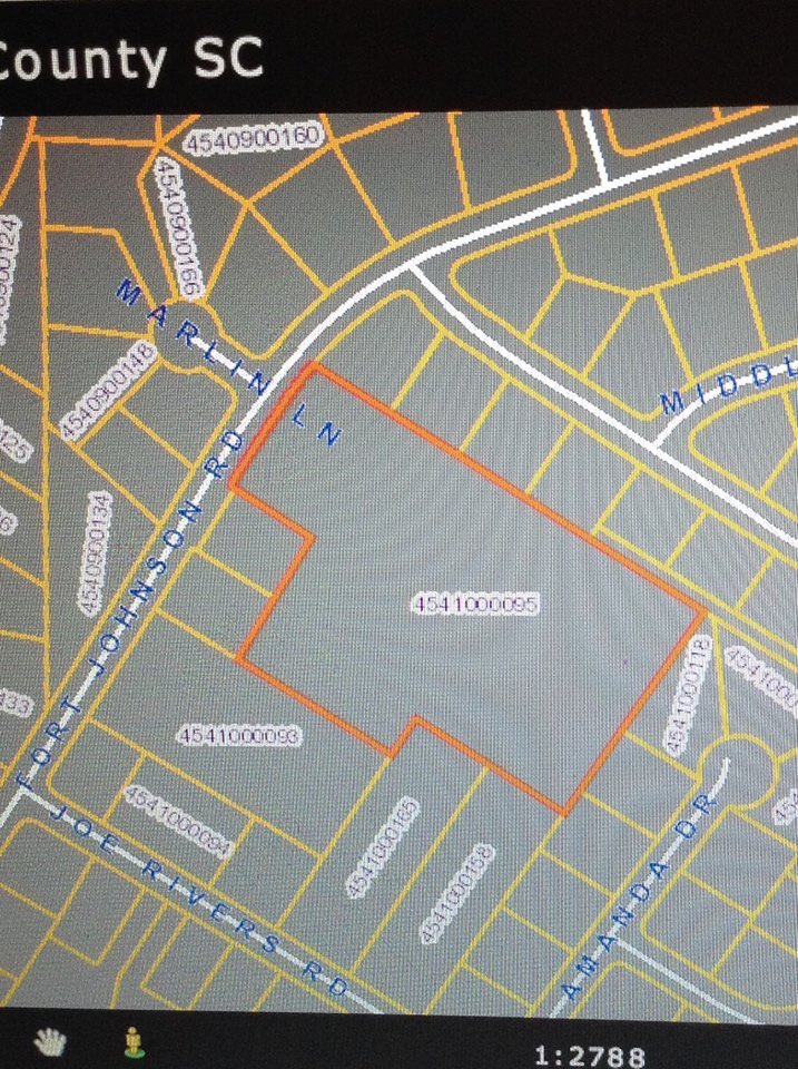JamesIsPride's tweet photo. Planning Commission meeting tonight at Town Hall 6pm.  New neighborhood proposed for James Island. #SaveJamesIsland https://t.co/HmAt6WH8ju