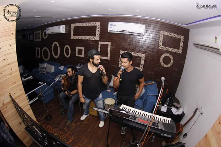 Embedded image permalink