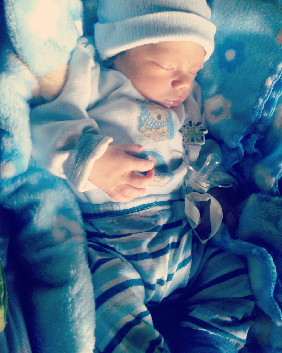PieriMariaa's tweet photo. Te amo desde el primer momento en que te vi. 💞

#Thian https://t.co/Pp7fMns4Xc