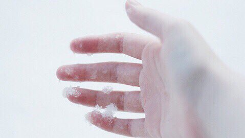 waiibearbie's tweet photo. I’m really afraid to feel happy because it never lasts.

ฉันกลัวการมีความสุขเพราะมันไม่เคยอยู่ได้นาน. https://t.co/Fv3YKQyvJK