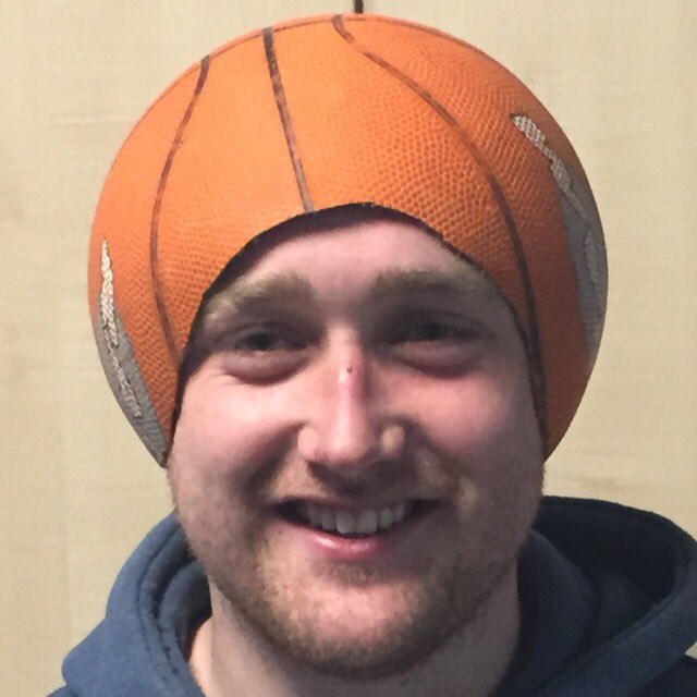 VoLAPEDept's tweet photo. Tomorrow we say goodbye to Mr Diamond as he takes up a new post at Carnoustie High School. Good luck #discodiamond https://t.co/oyImIqMRwV