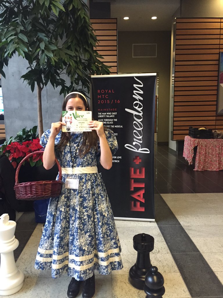 MTCwinnipeg's tweet photo. Come visit us at the @DowntownWpgBIZ Farmers Market before 3pm for a sweet treat and a special #MTCAlice offer! https://t.co/rzidiF9wgc