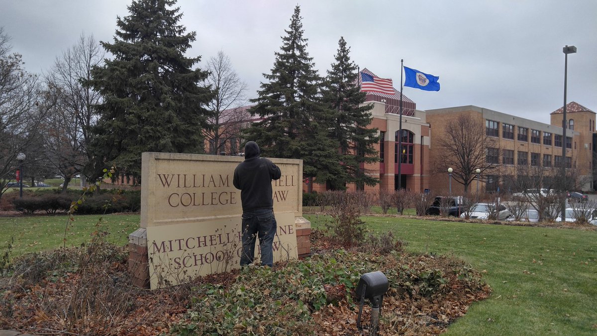 simoncan's tweet photo. Beginning of a new era. #MitchellHamline @875Summit https://t.co/1zmlrmDMVE