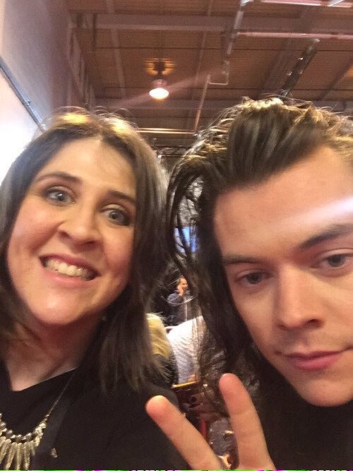 1DArmyMNL's tweet photo. Harry at the BBC Music Awards! (12/10/15) https://t.co/ZPOvw9vm24