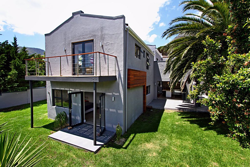 StephanHome tweet picture