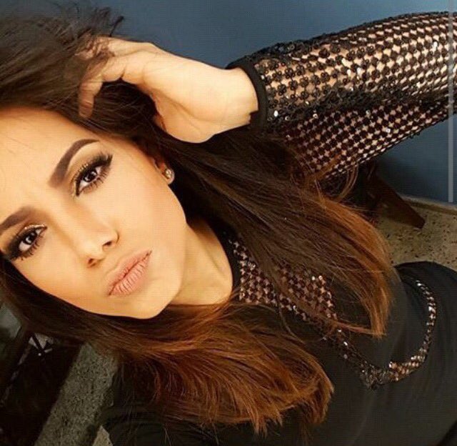 AnittaPrivate's tweet photo. Back on 😙💀 https://t.co/oAQnDcP9dA
