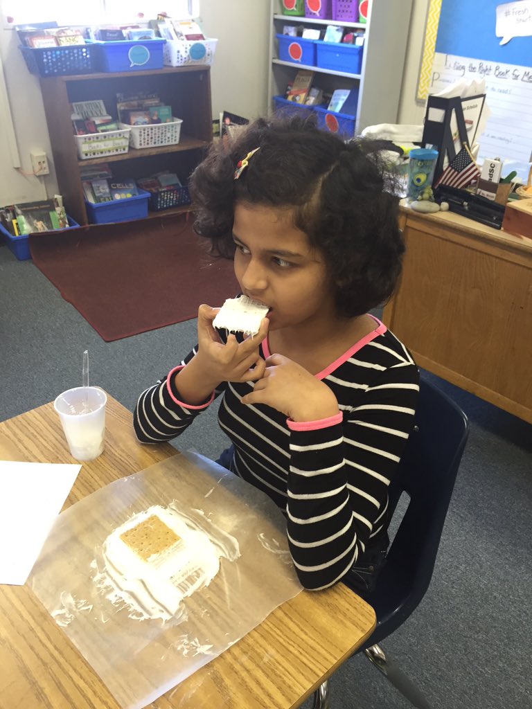 Ms_Welsh1's tweet photo. Modeling the movement of tectonic plates! (And eating them too!) #TopographicChanges #ScienceIsFun #BRCPride https://t.co/1g6Zqyh4p4
