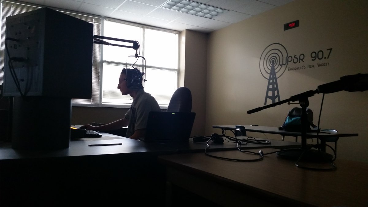 90.7 WPSR tweet media