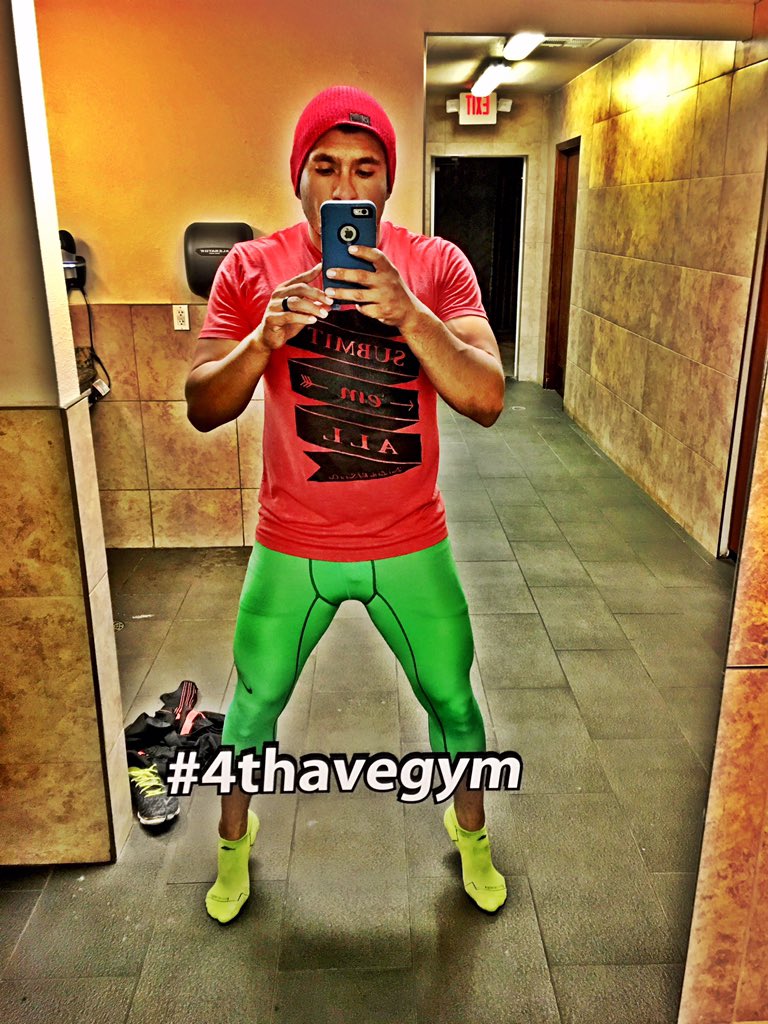 j_valdivia09's tweet image. #legday #gymrat #divisionsupplyco #weLift