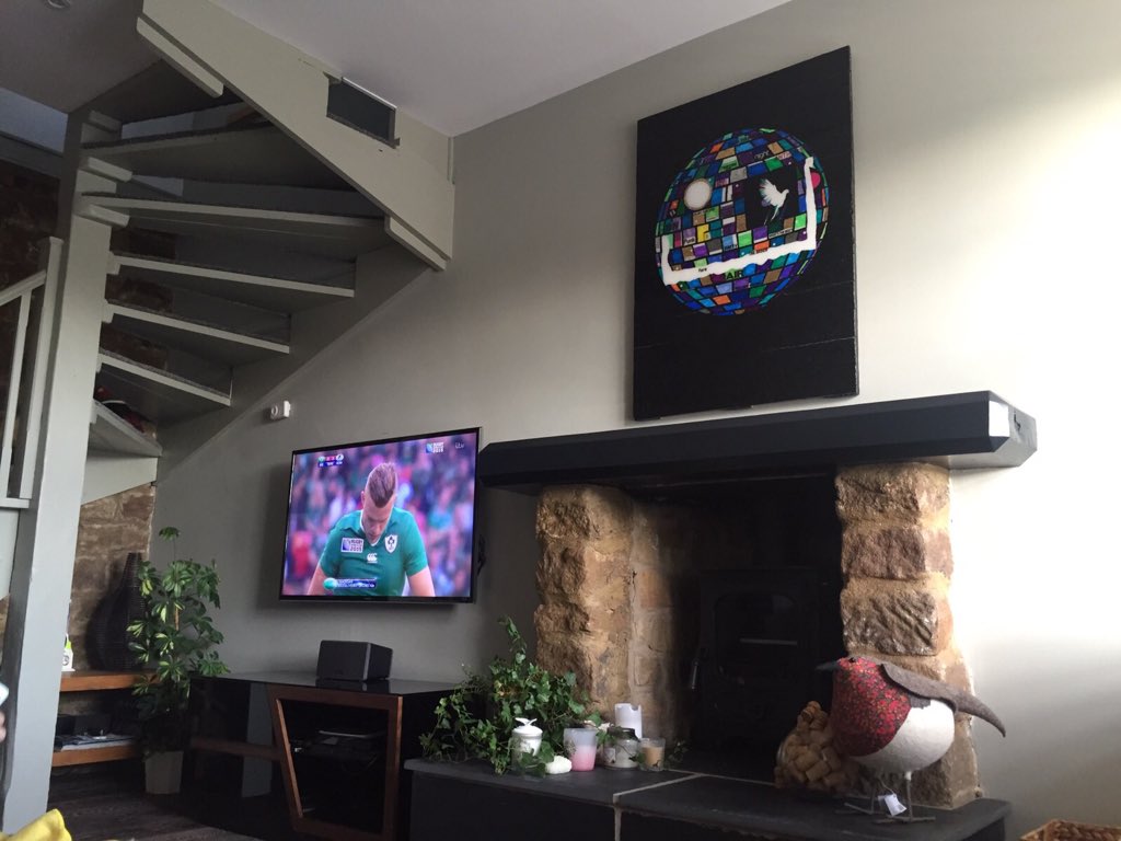 RedHouseGallery's tweet photo. Always great to receive images from happy customers @MRGOLDIE @DavidRusbatch @PeteMcKee @jimmycauty #art #harrogate https://t.co/SCs7OmXj75