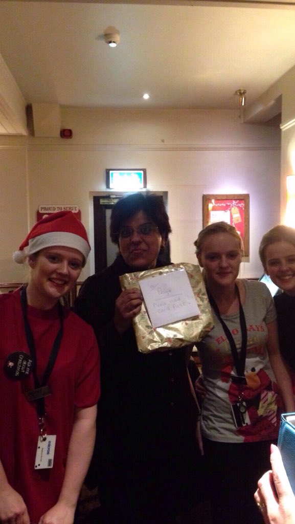 Getting in the Christmas sprit with our guests! #sisters #redhouse book your Christmas party now!