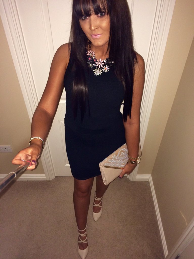 JemmaLyonsXx's tweet photo. Saturday night 💃🏻 https://t.co/AJaCMNHtjl