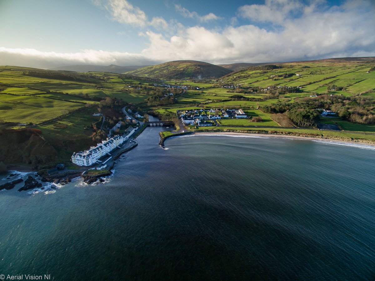 aerialvisionni's tweet photo. Good Weather at Cushendun, Cushendall &amp; Red Bay today @barrabest @WeatherCee @angie_weather https://t.co/JdbH1yFB9v