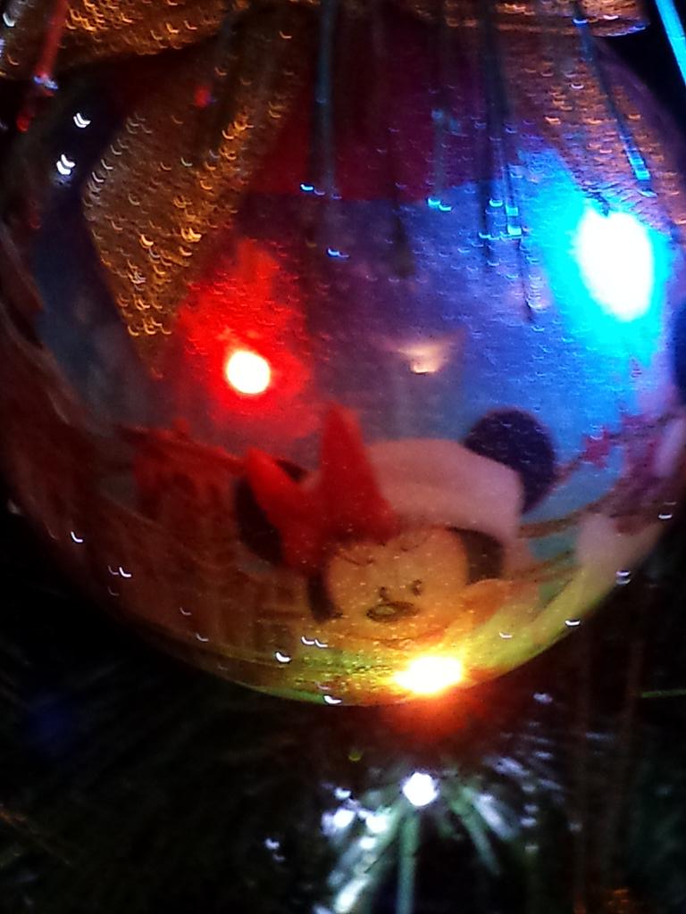 salcombedairy's tweet image. @MattNotCaroline Good news, my mum in law arrived with 2 decorations....So I'm now officially in the #ButtonBrigade