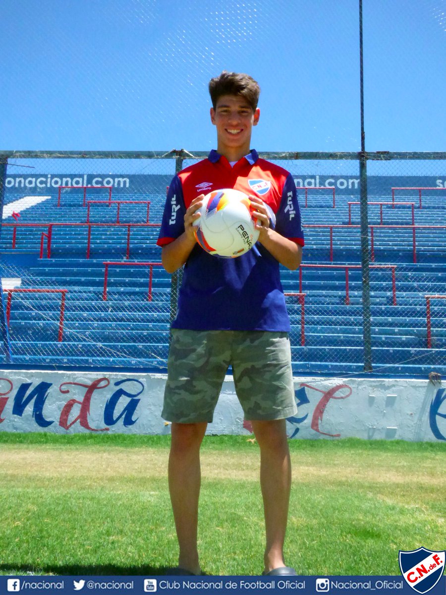 ¡Él es Guillermo Centurión, el arquero que quedará no solo en la historia de Nacional sino del fútbol mundial!